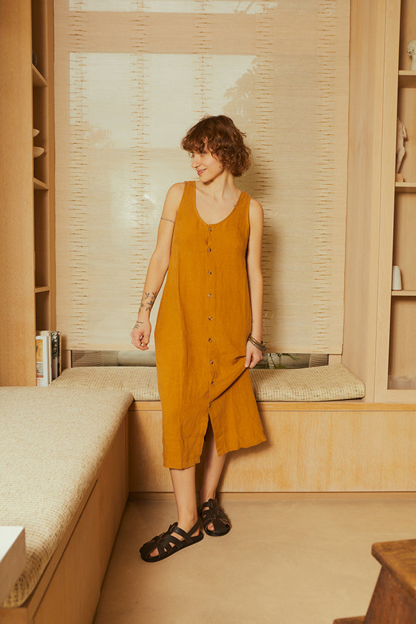 BASIC BUTTON FRONT SLIP TURMERIC